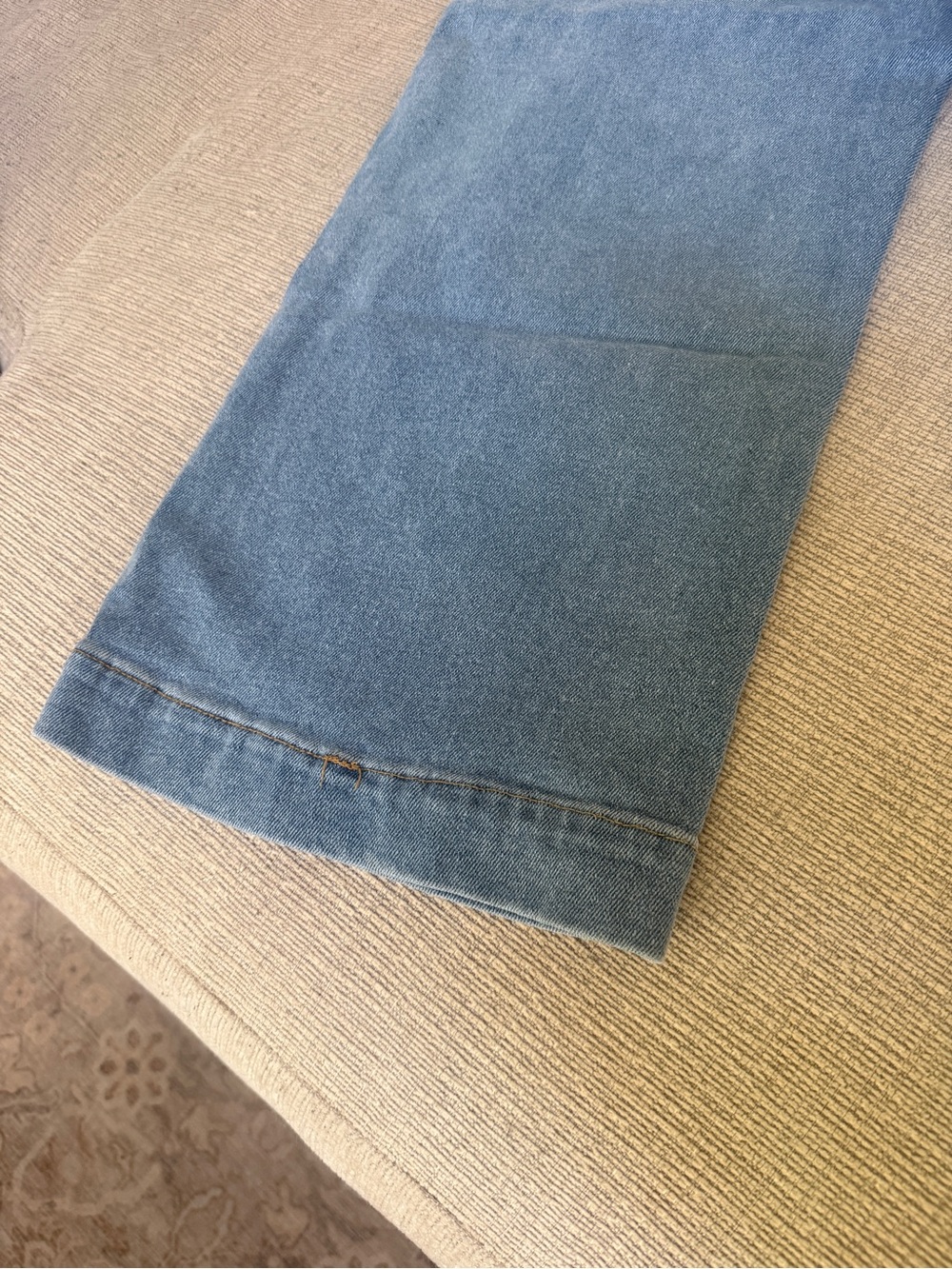 Kensie Light Blue Wide-Leg Jeans. Gently worn. Womens Size 8/29 - Picture 5 of 6